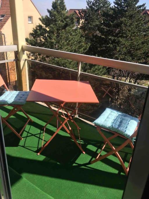 Charmant Appartement 2 Pieces Мюндольсайм Экстерьер фото